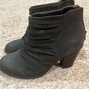 Black ankle boot